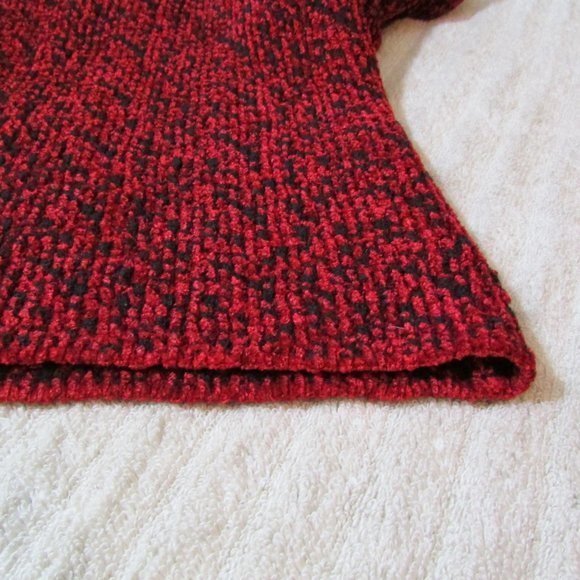 Tahari Plush Velour Sweater Red / Black Short Sleeve - Picture 6 of 6